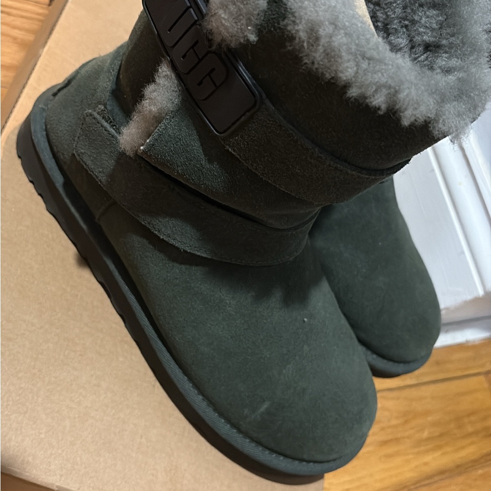 UGG Dark Green Suede Boots with Fur Trim